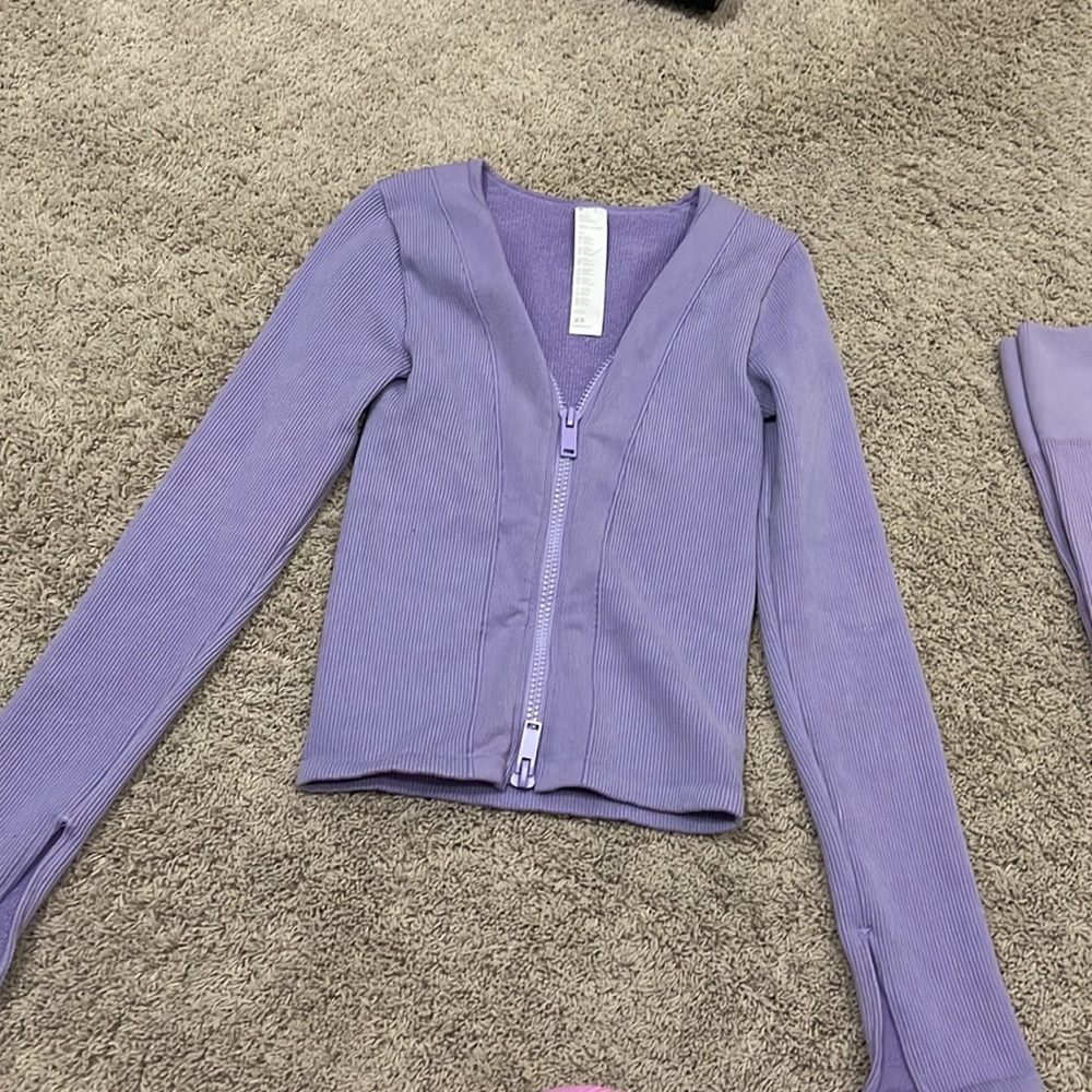 Fabletics Set - image 4